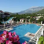 Garden Bergamot Resort 4*