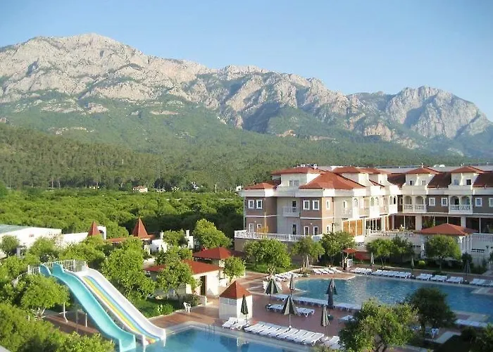 Garden Bergamot Resort 4*